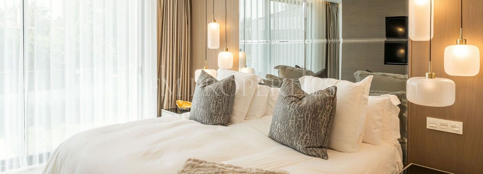 Villa  in Supermanzana H, Nueva Andalucia, Marbella