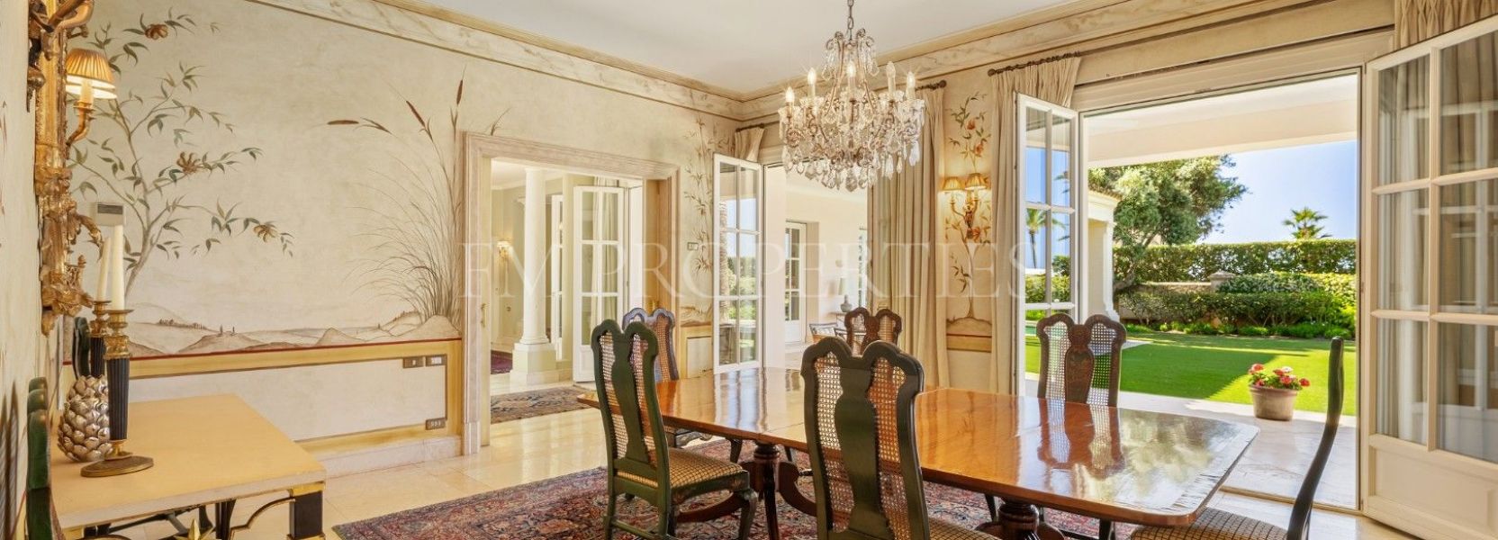 Villa  à Los Monteros, Marbella Est, Marbella
