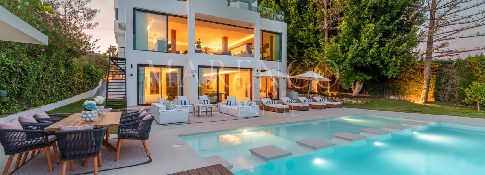 Villa  in Los Naranjos, Nueva Andalucia, Marbella