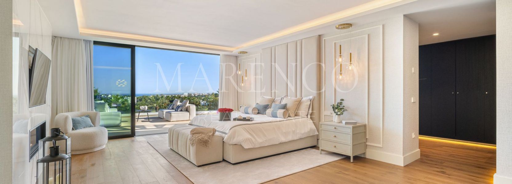 Villa  in Los Naranjos, Nueva Andalucia, Marbella