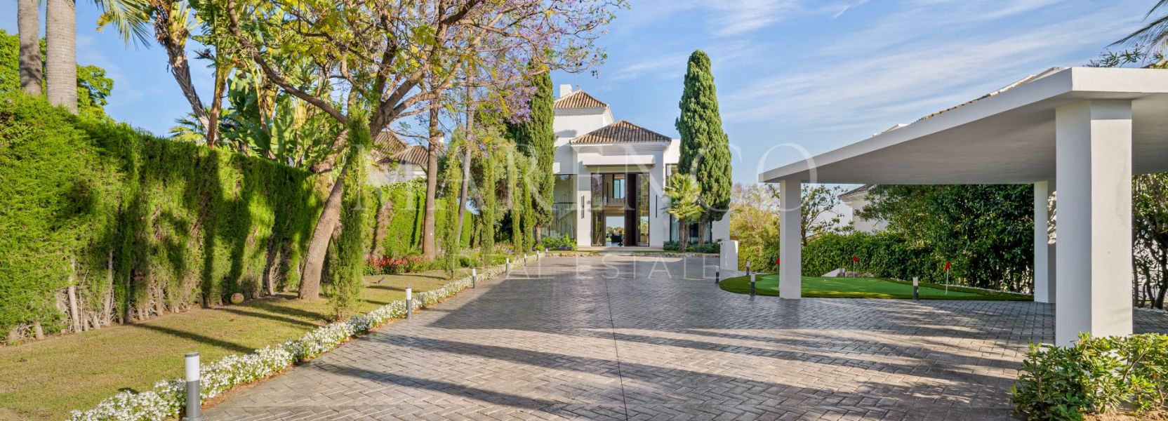 Villa  in Los Naranjos, Nueva Andalucia, Marbella