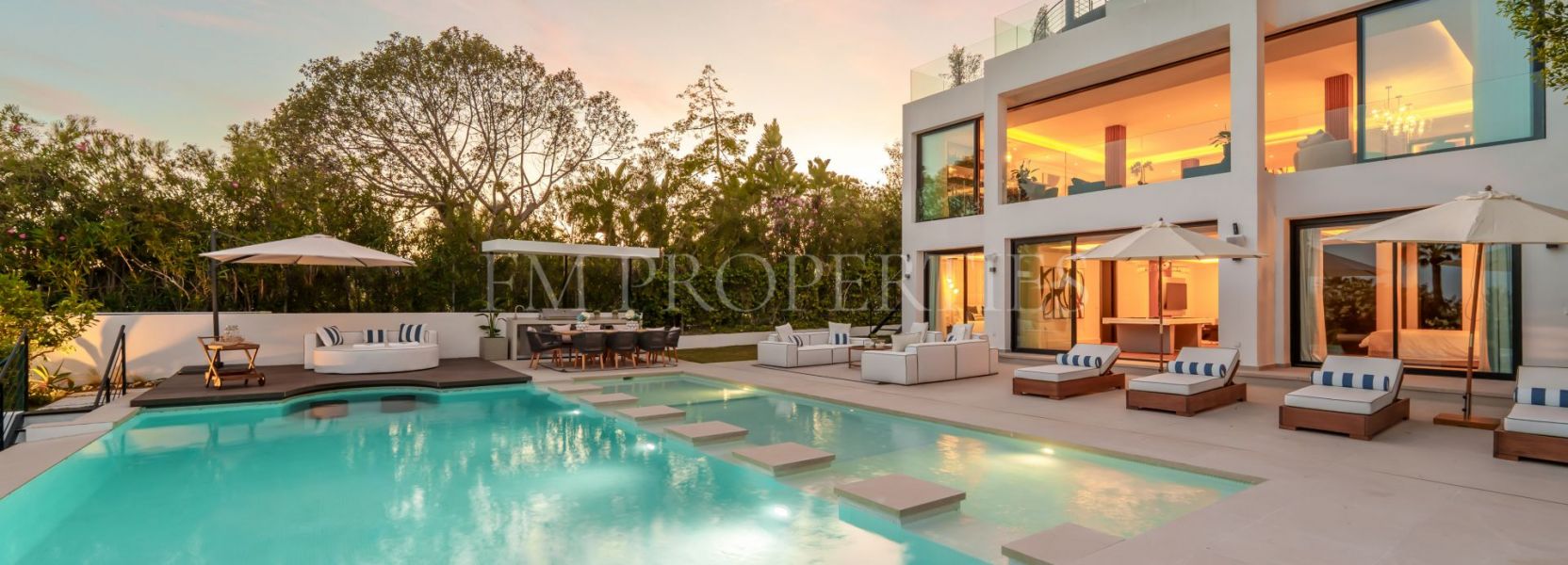 Villa  à Los Naranjos, Nueva Andalucia, Marbella