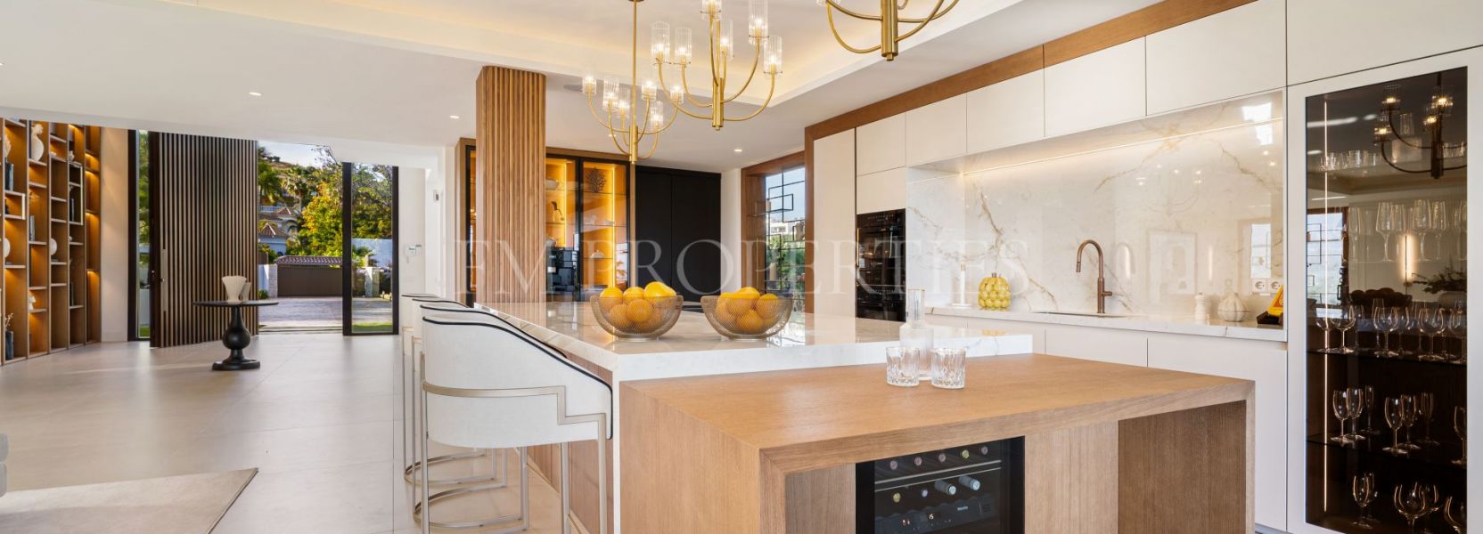 Villa  à Los Naranjos, Nueva Andalucia, Marbella