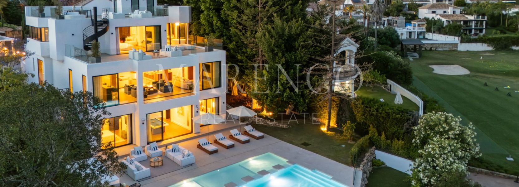 Villa  in Los Naranjos, Nueva Andalucia, Marbella