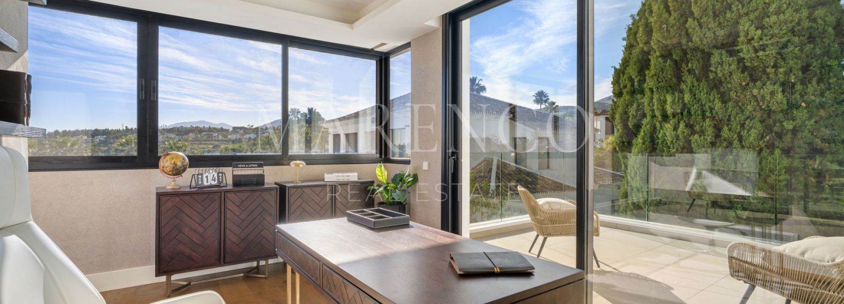 Villa  in Los Naranjos, Nueva Andalucia, Marbella