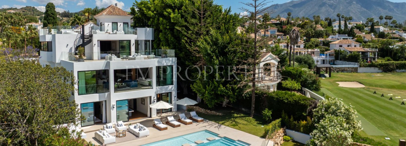 Villa  à Los Naranjos, Nueva Andalucia, Marbella