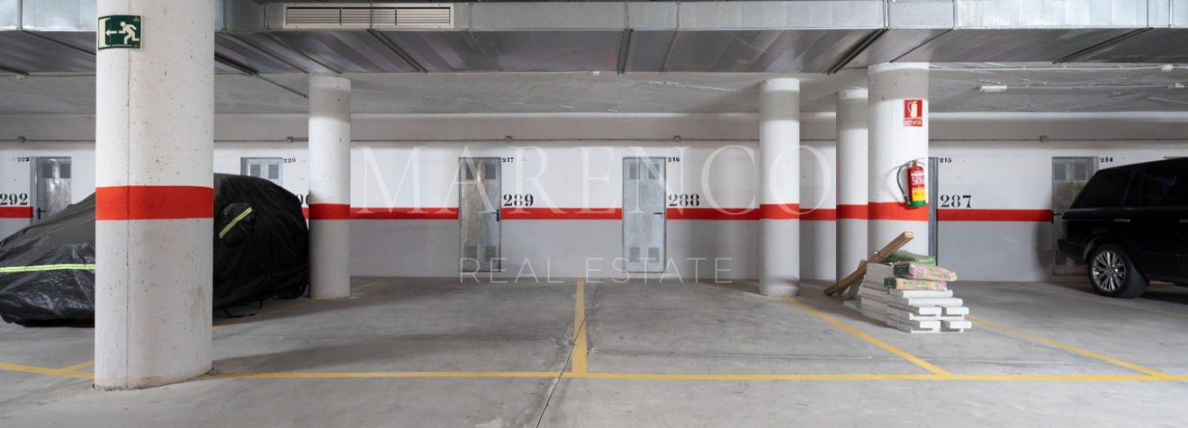 Zweistöckiges Penthouse in Bahia de la Plata, Estepona Ost, Estepona