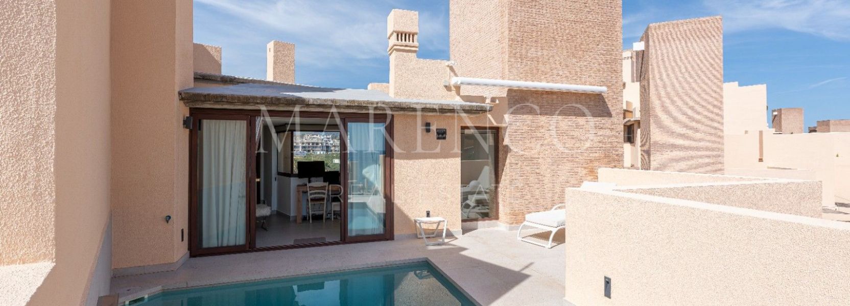 Zweistöckiges Penthouse in Bahia de la Plata, Estepona Ost, Estepona
