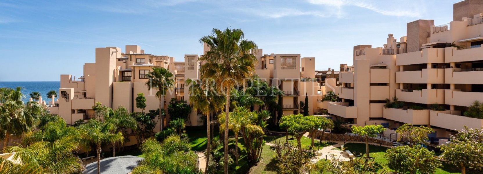 Atico Duplex  en Bahia de la Plata, Estepona Este, Estepona