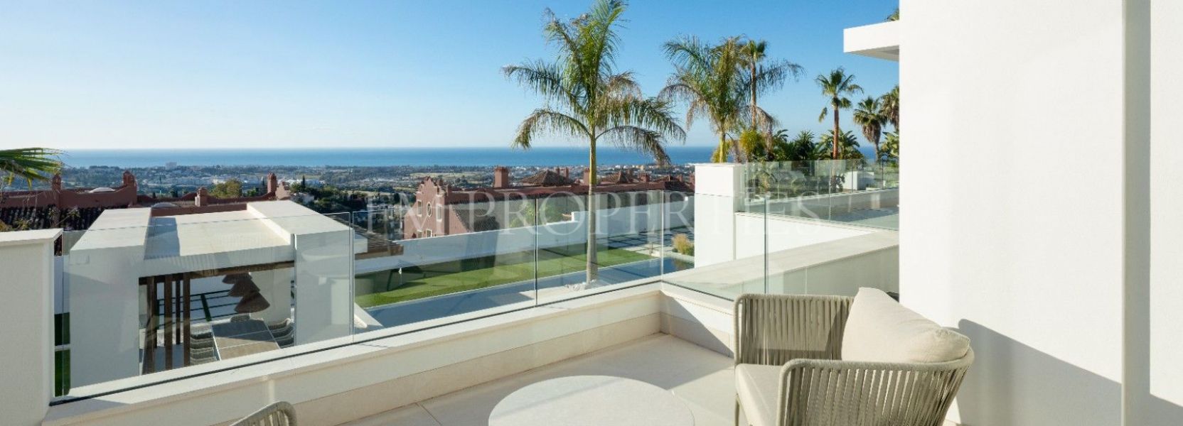 Villa  in Monte Halcones, Benahavis