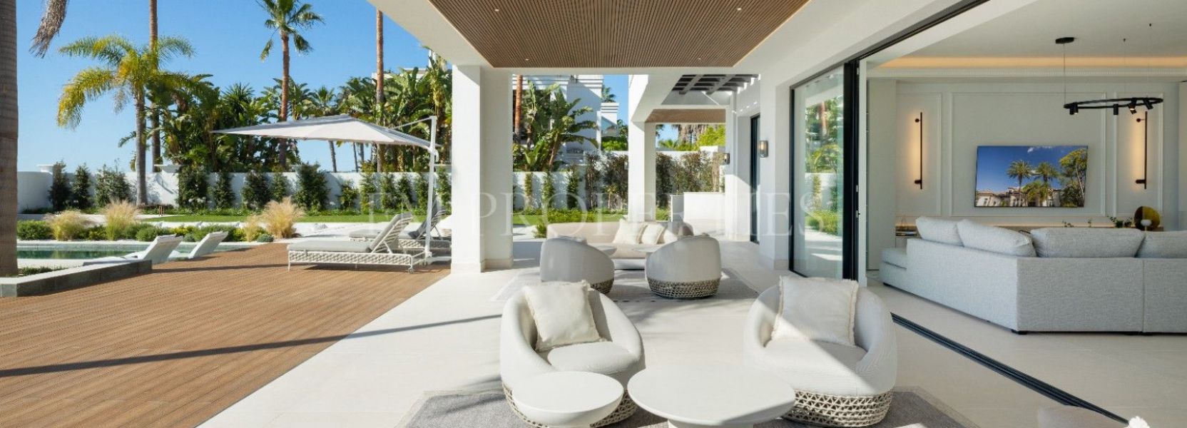 Villa  in Monte Halcones, Benahavis