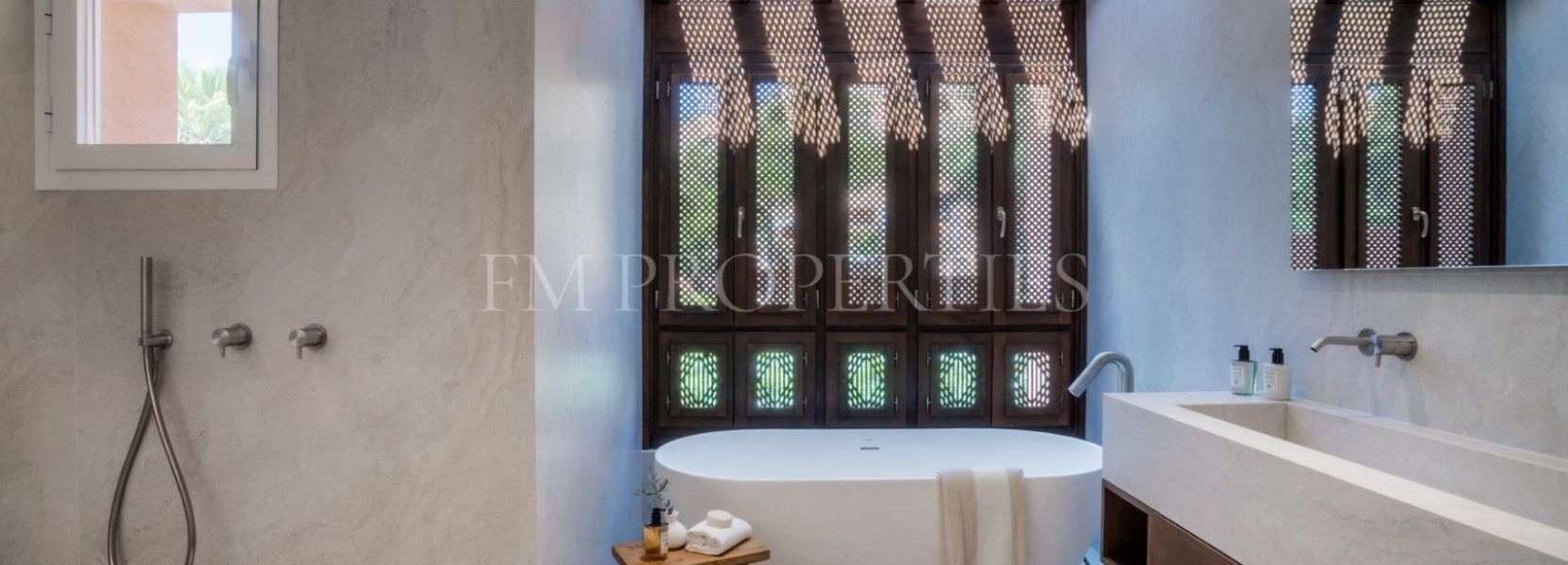 Atico Duplex  en Nueva Andalucia, Marbella