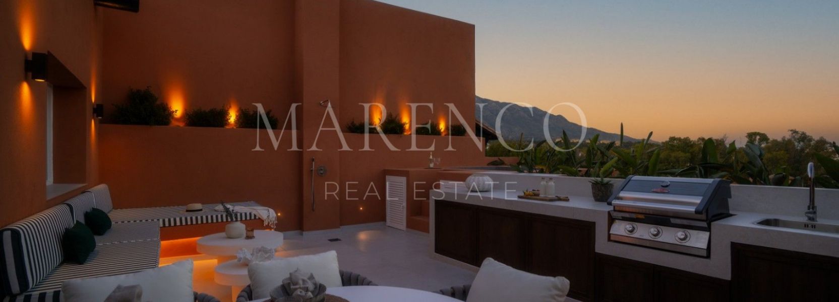 Zweistöckiges Penthouse  in Nueva Andalucia, Marbella