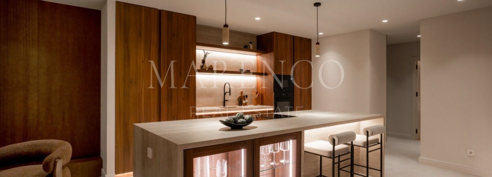 Zweistöckiges Penthouse  in Nueva Andalucia, Marbella