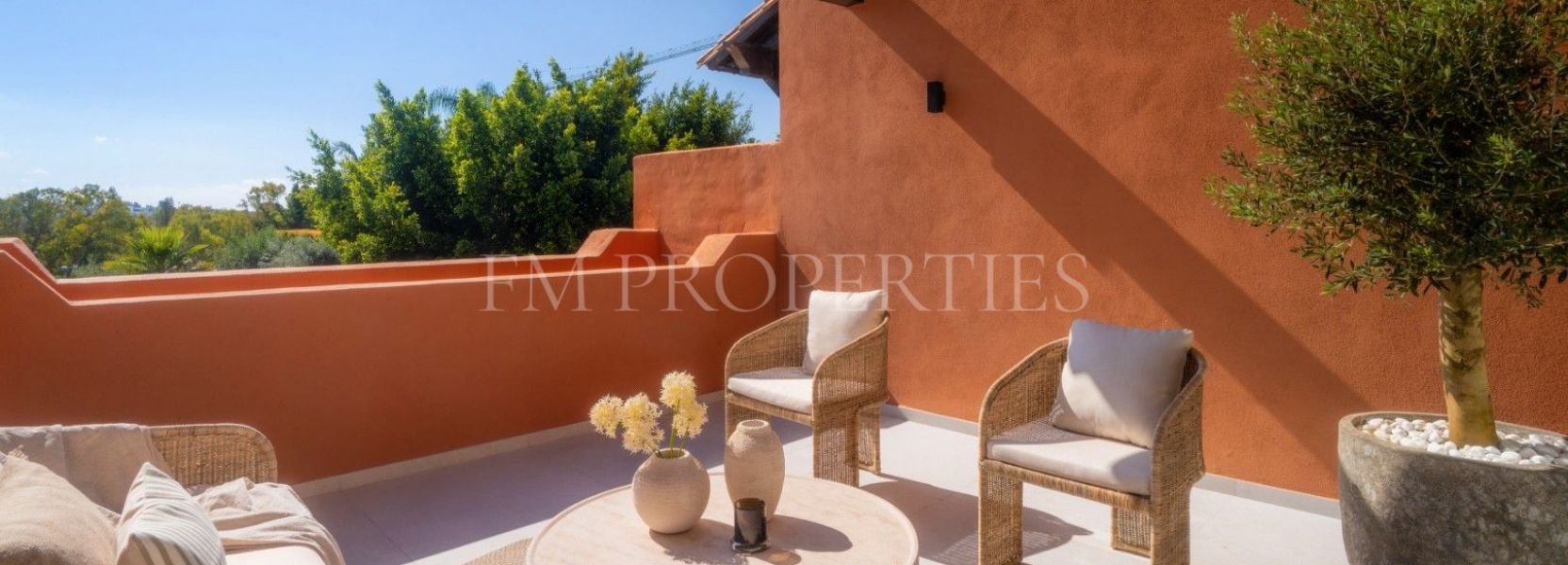 Atico Duplex  en Nueva Andalucia, Marbella