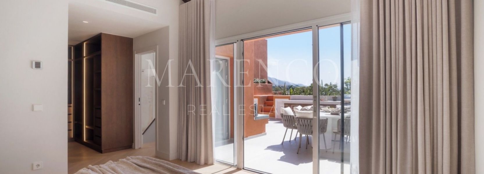 Zweistöckiges Penthouse  in Nueva Andalucia, Marbella