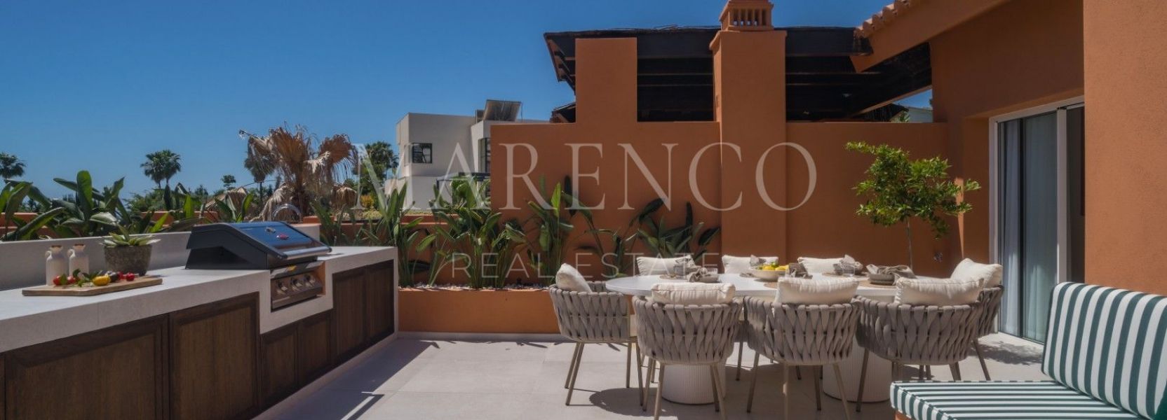 Zweistöckiges Penthouse  in Nueva Andalucia, Marbella