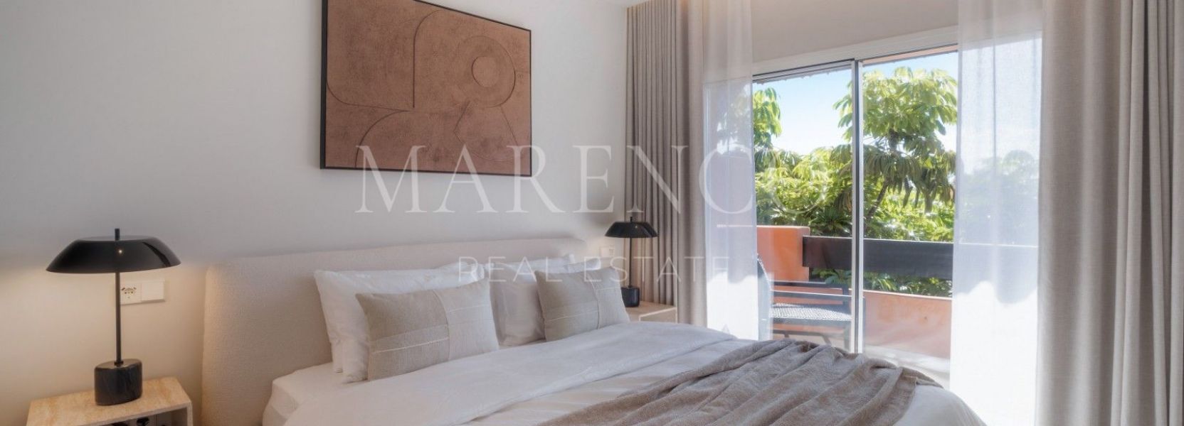 Zweistöckiges Penthouse  in Nueva Andalucia, Marbella