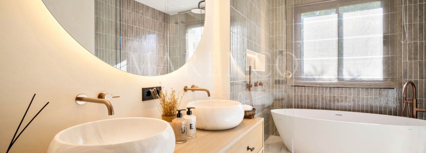 Villa  in Nueva Andalucia, Marbella