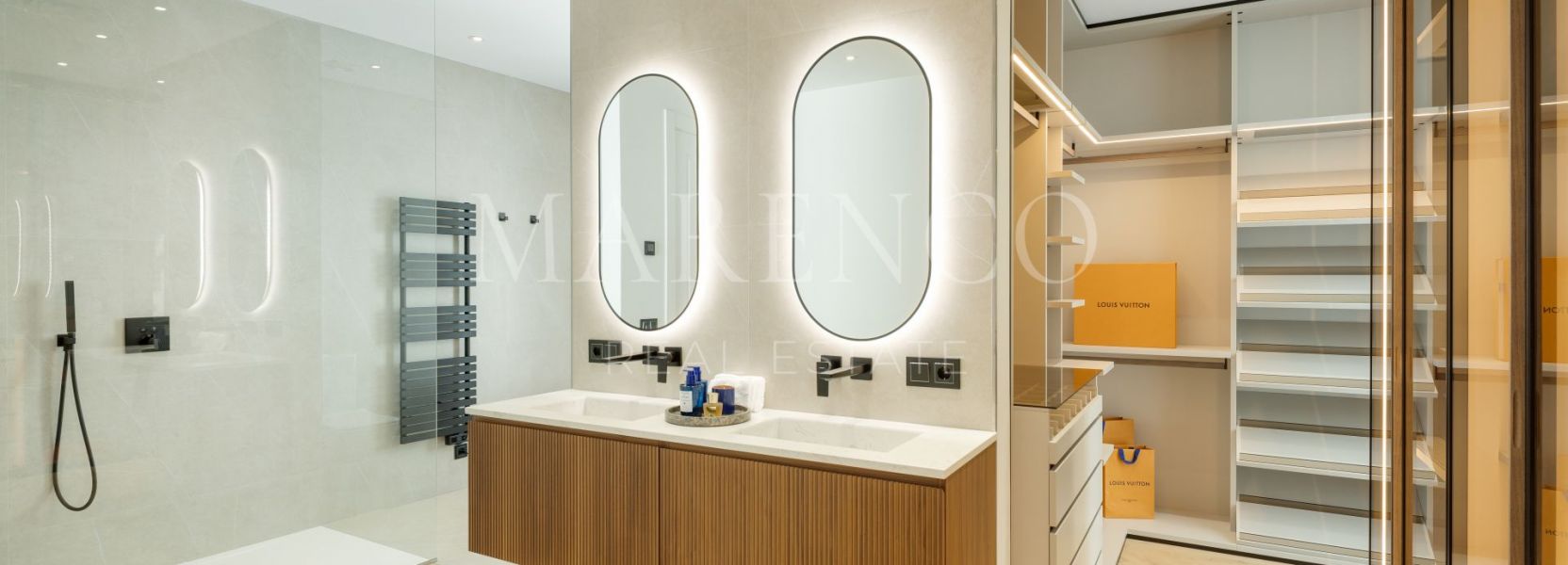 Villa in El Herrojo, Benahavis