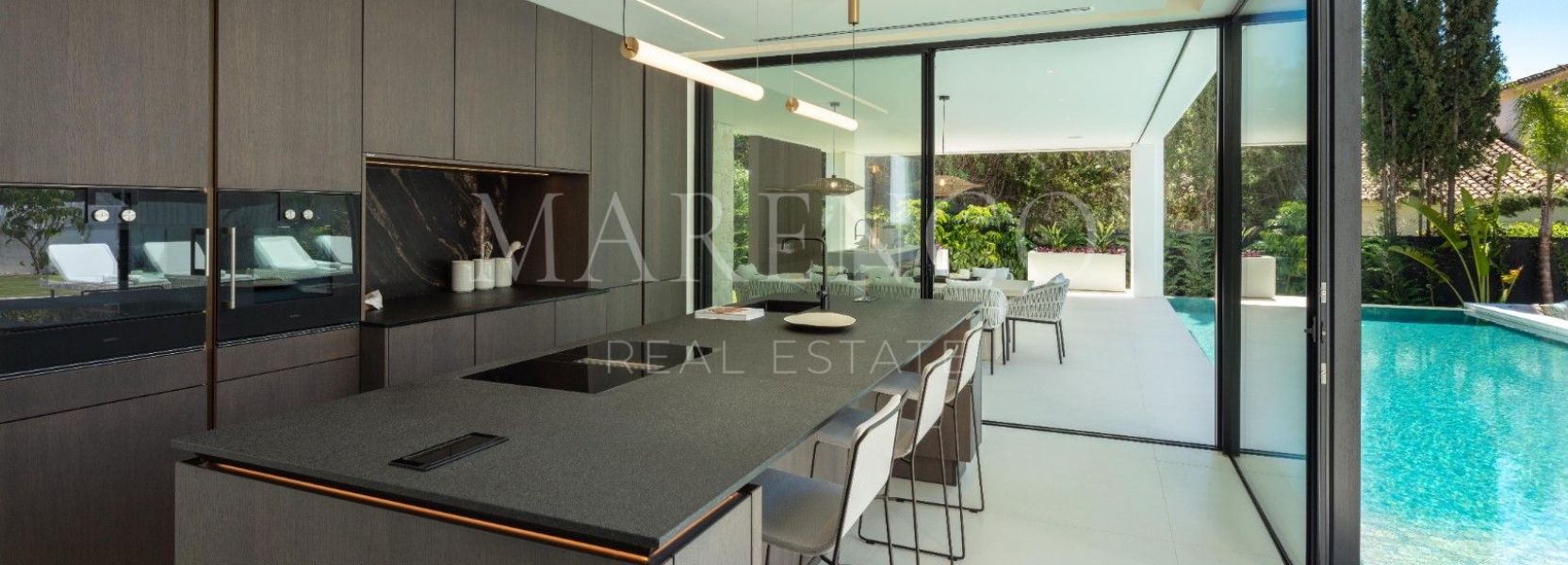 Villa in Las Brisas, Nueva Andalucia, Marbella