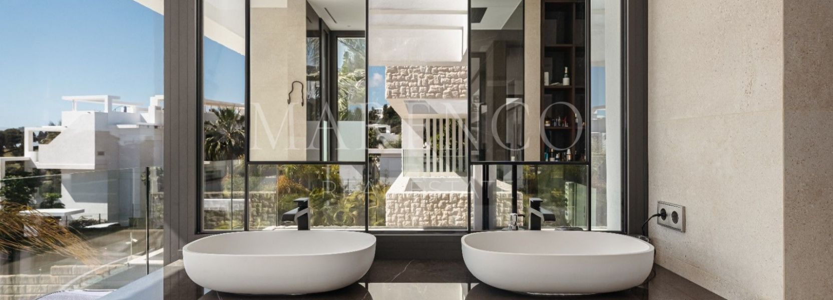 Villa  in La Alqueria, Benahavis