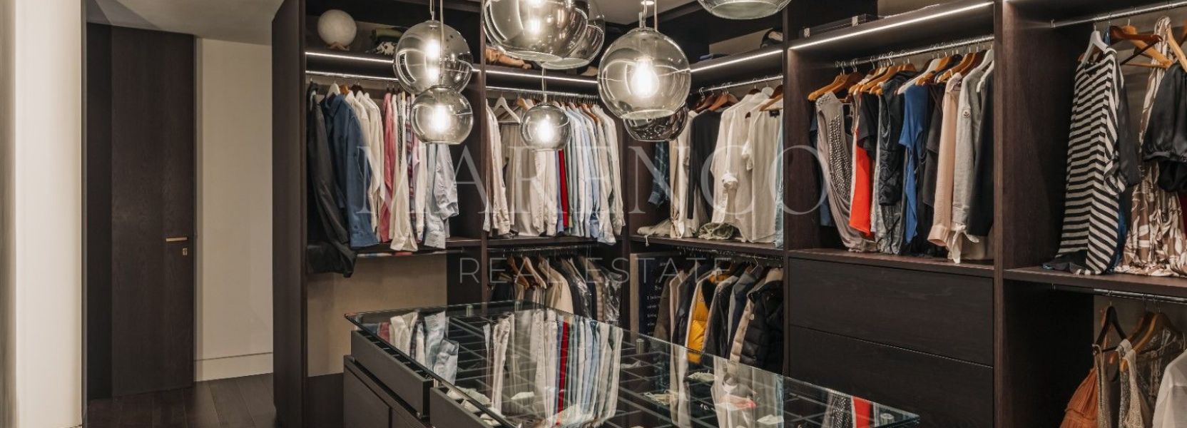 Villa  in La Alqueria, Benahavis