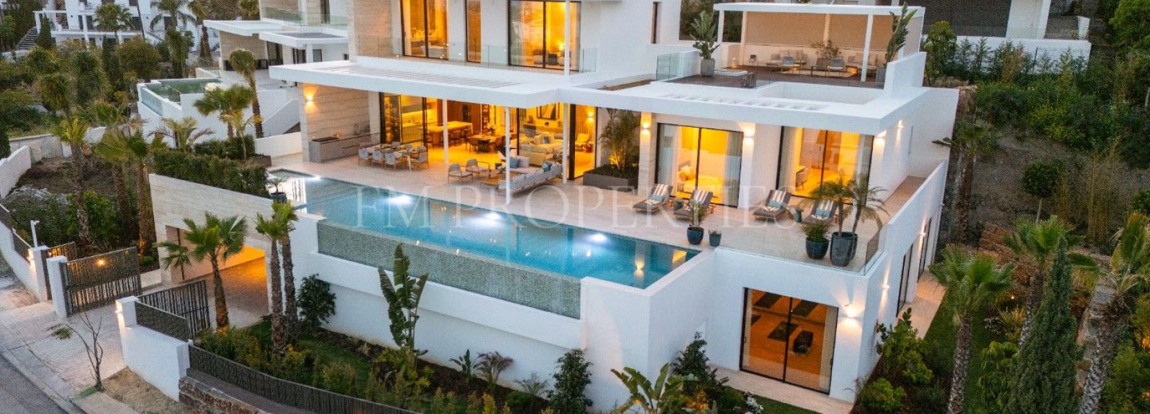 Villa  in Los Flamingos, Benahavis