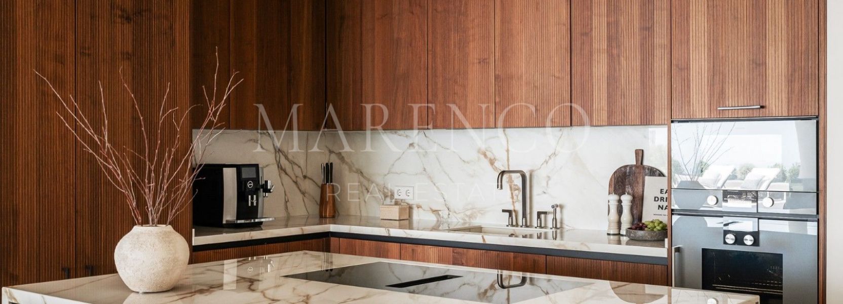 Apartment  in La Quinta, Benahavis