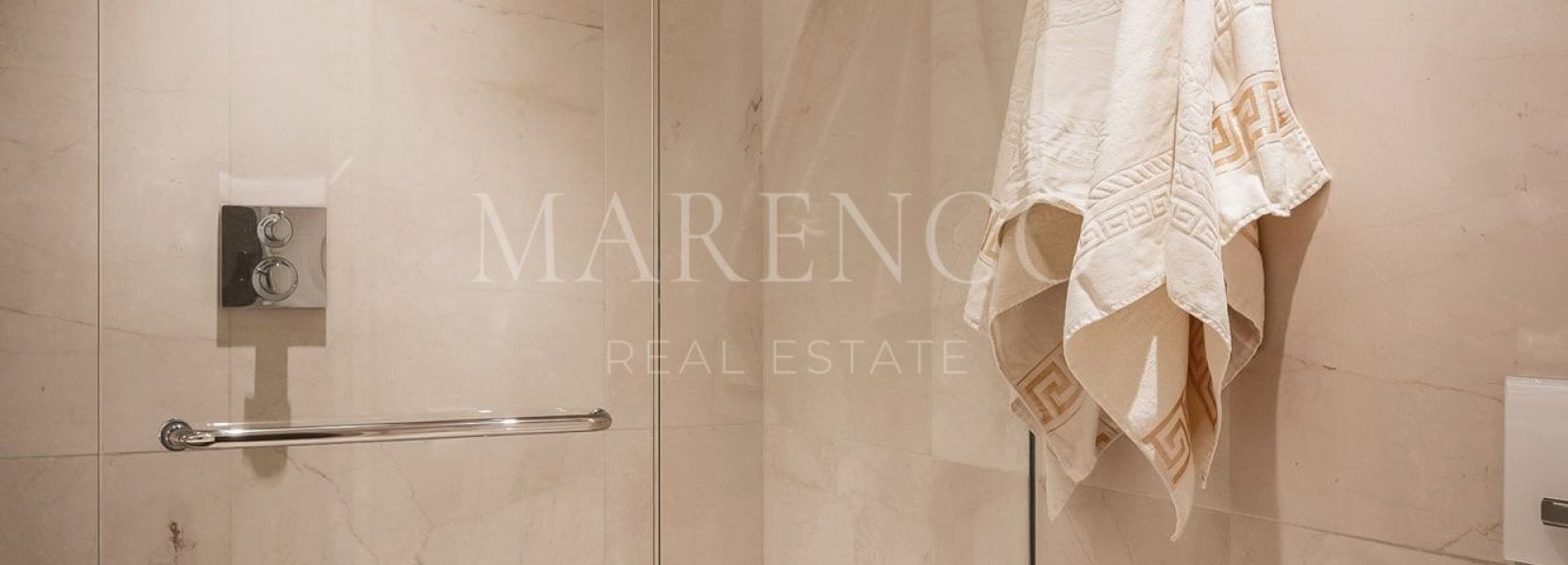 Apartment  in La Quinta, Benahavis