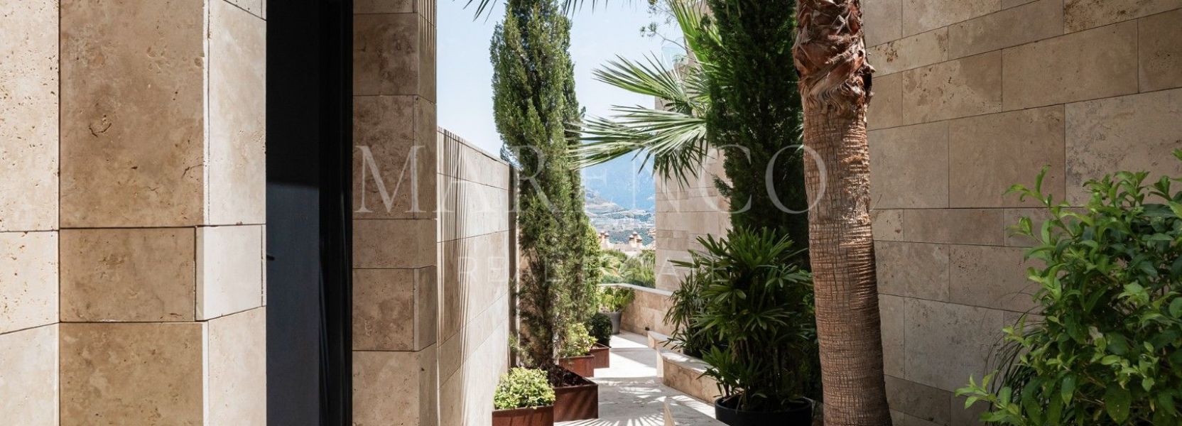 Apartment  in La Quinta, Benahavis