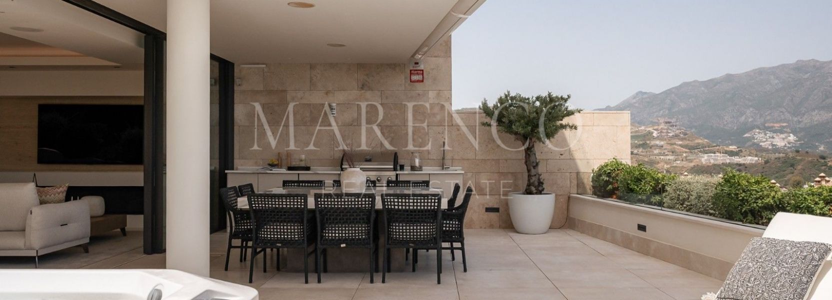 Apartment  in La Quinta, Benahavis