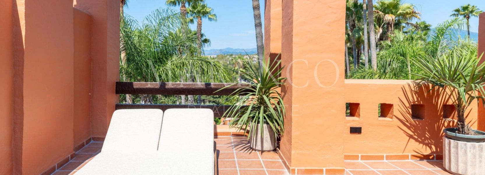 Adosado  en Altos de Puente Romano, Marbella Golden Mile, Marbella