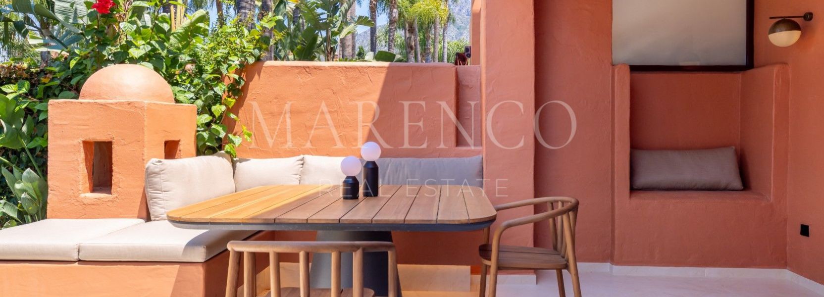 Adosado  en Altos de Puente Romano, Marbella Golden Mile, Marbella