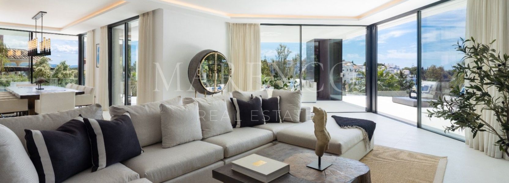 Villa  en El Herrojo, Benahavis