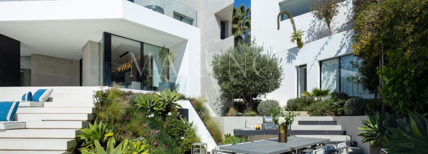 Villa  en El Herrojo, Benahavis