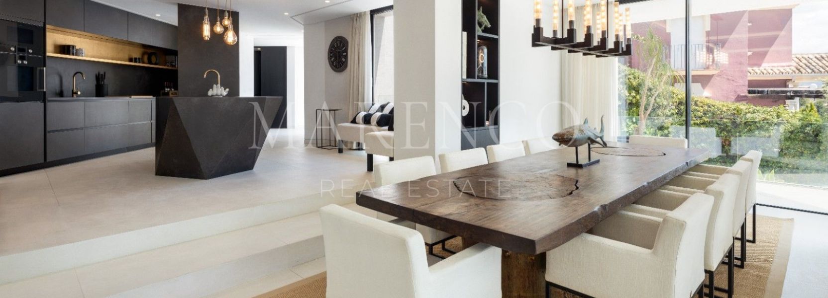 Villa  en El Herrojo, Benahavis