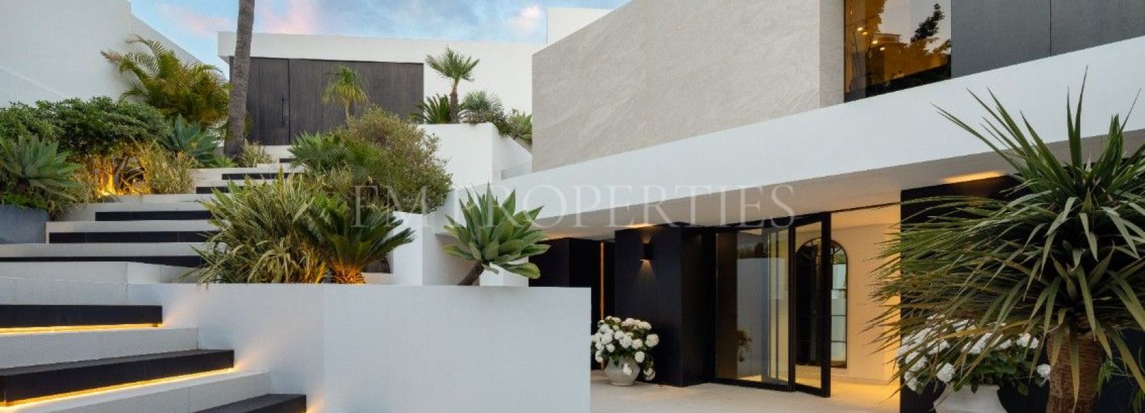 Villa  in El Herrojo, Benahavis