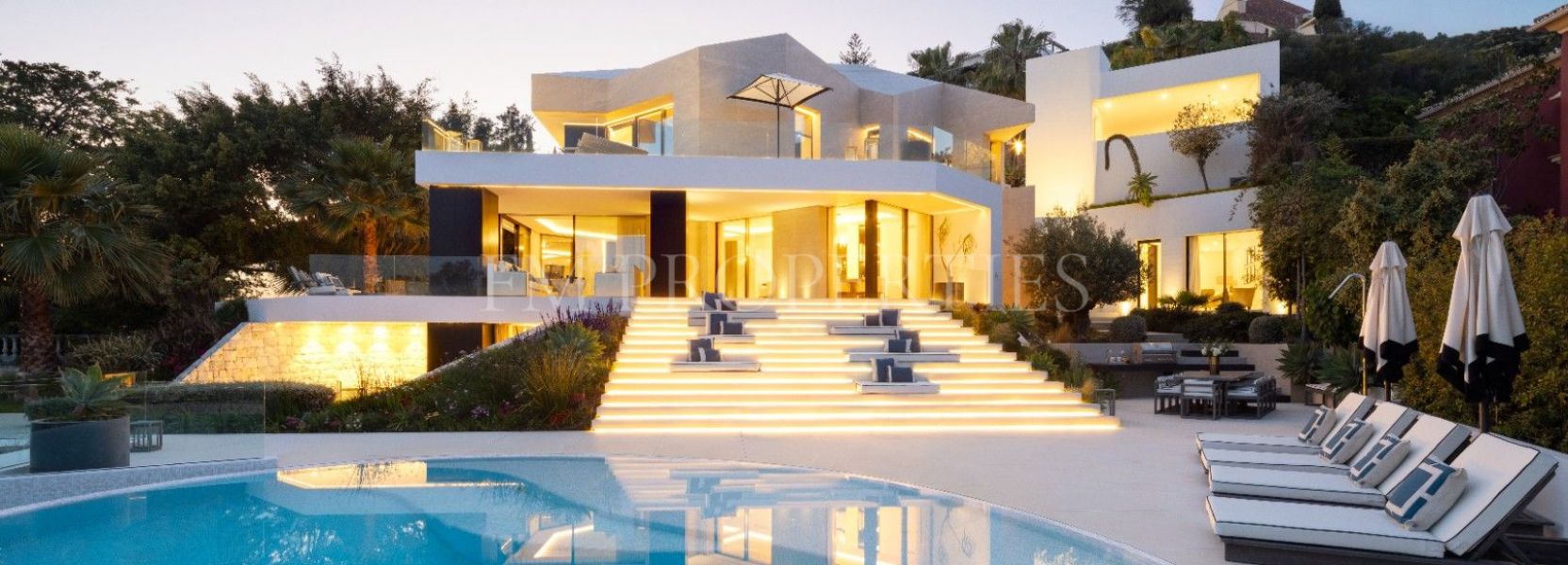 Villa  in El Herrojo, Benahavis