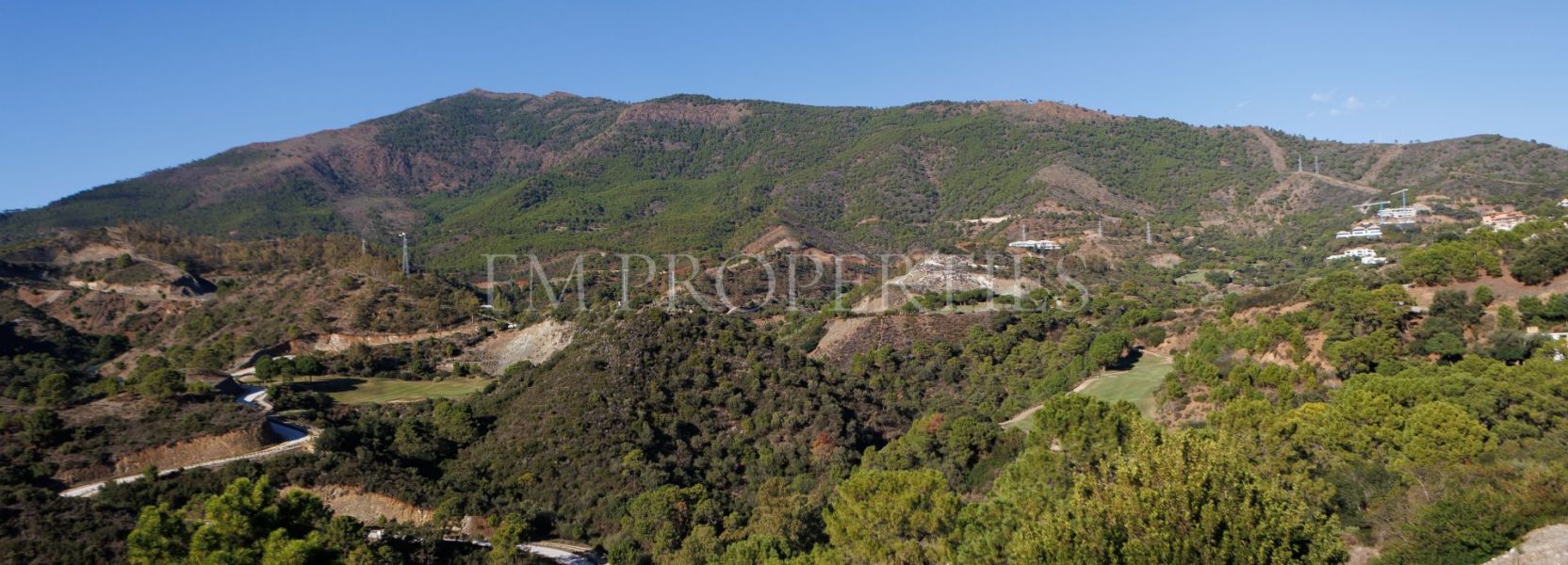 Plot  in La Zagaleta, Benahavis