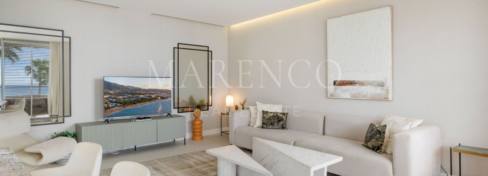 Apartamento  en Estepona