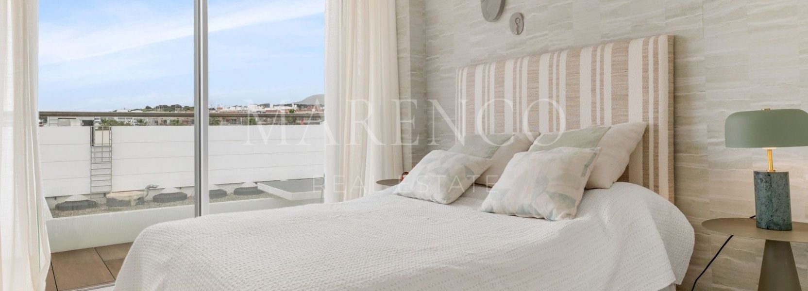 Apartamento  en Estepona