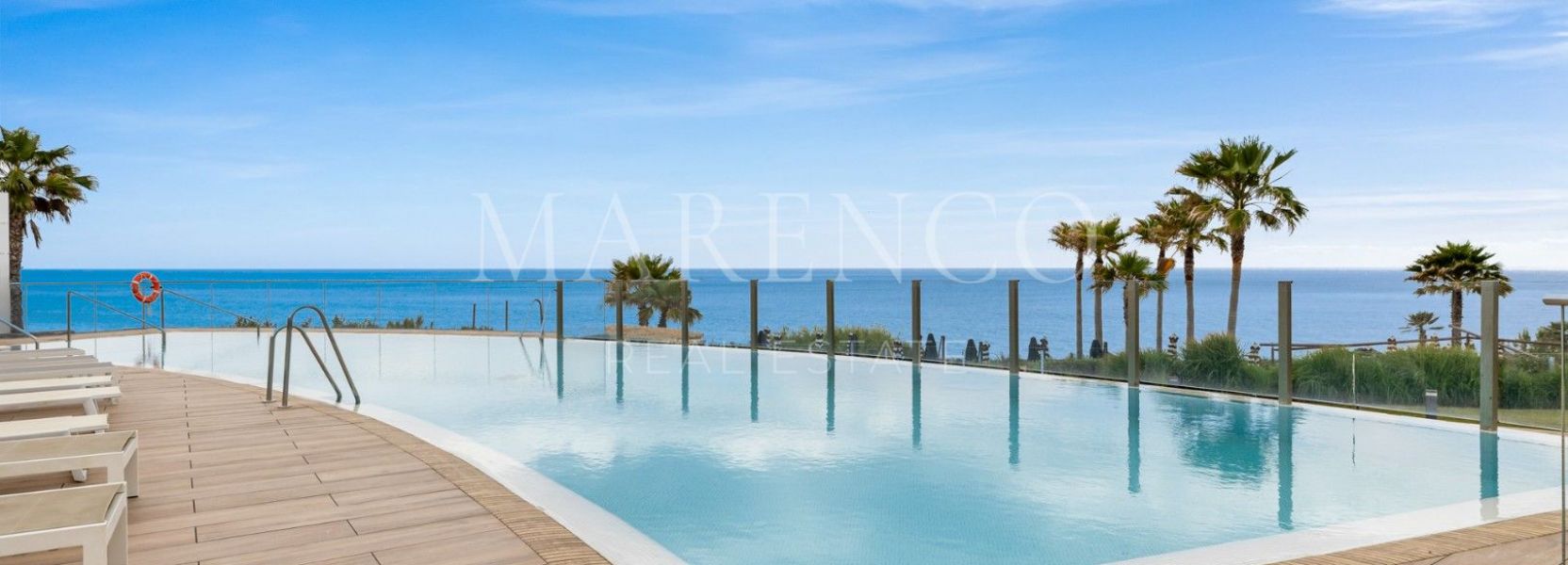 Apartamento  en Estepona