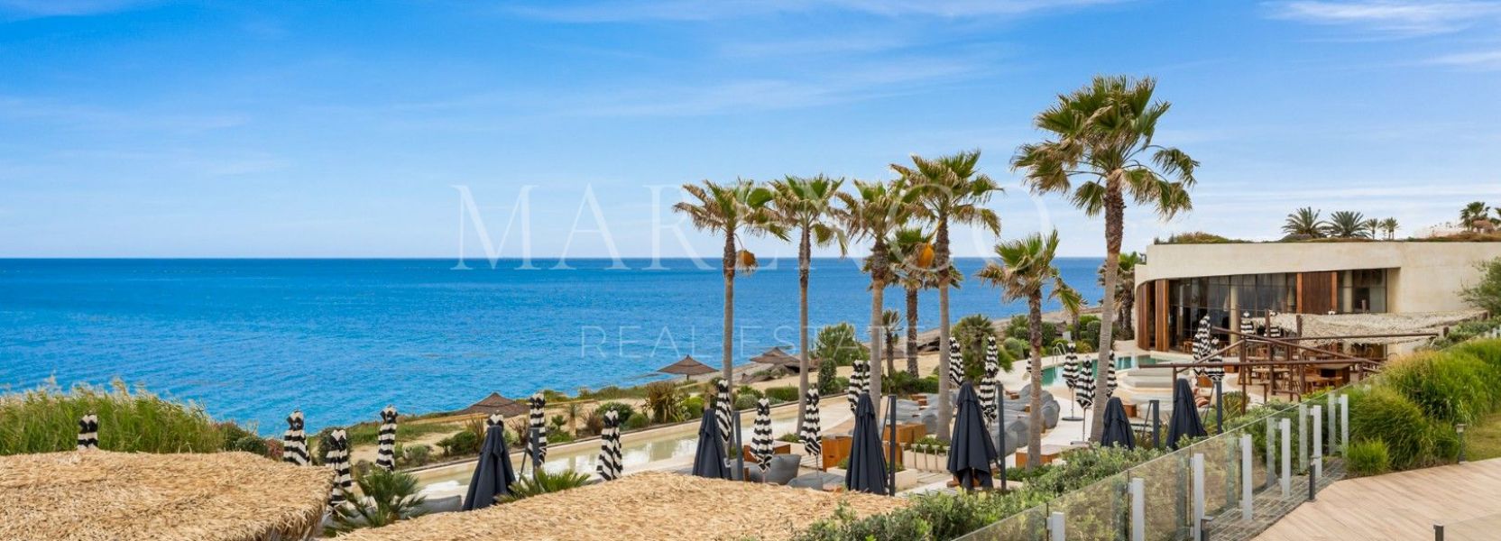 Apartamento  en Estepona