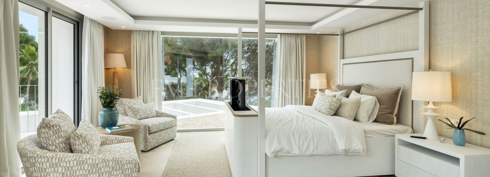 Villa  in Rocio de Nagüeles, Marbella Golden Mile, Marbella