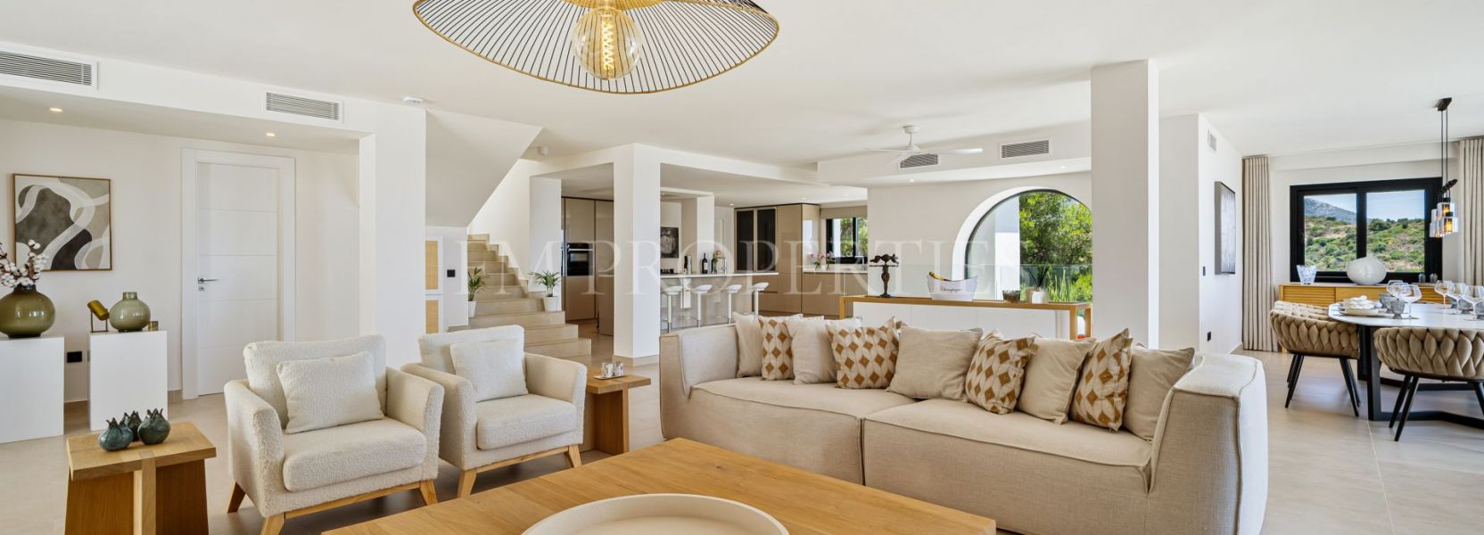 Villa  in Las Lomas de Nueva Andalucia, Nueva Andalucia, Marbella