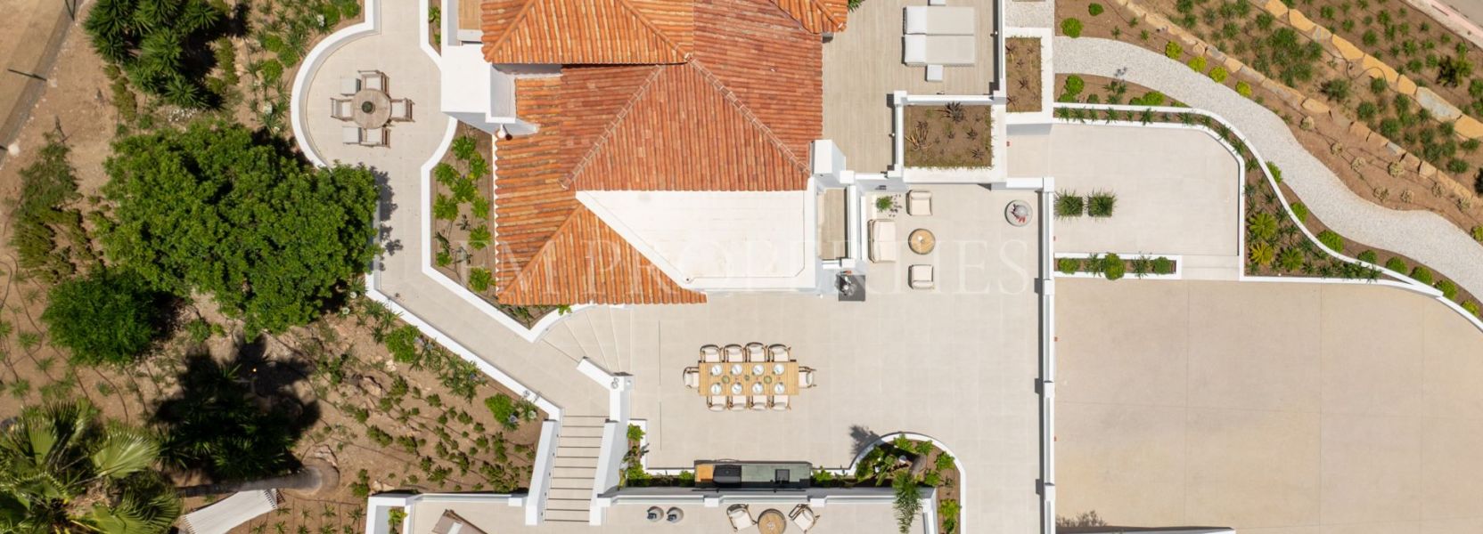 Villa  in Las Lomas de Nueva Andalucia, Nueva Andalucia, Marbella