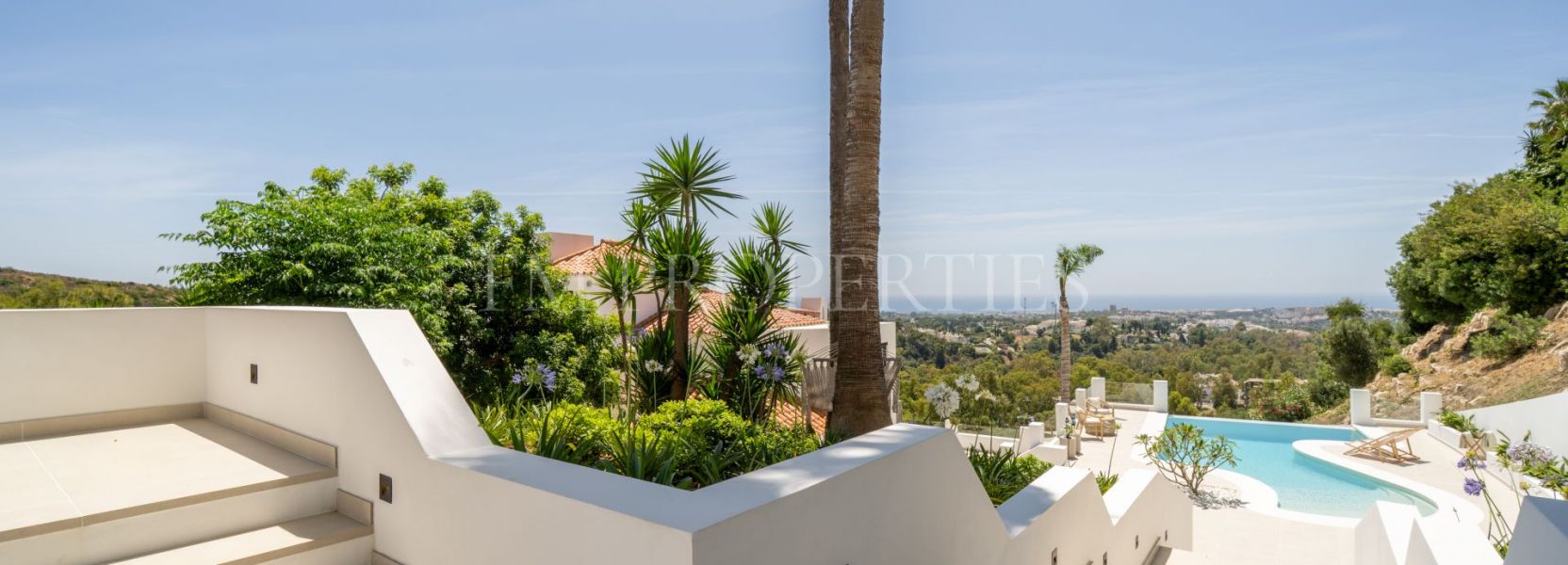 Villa  in Las Lomas de Nueva Andalucia, Nueva Andalucia, Marbella