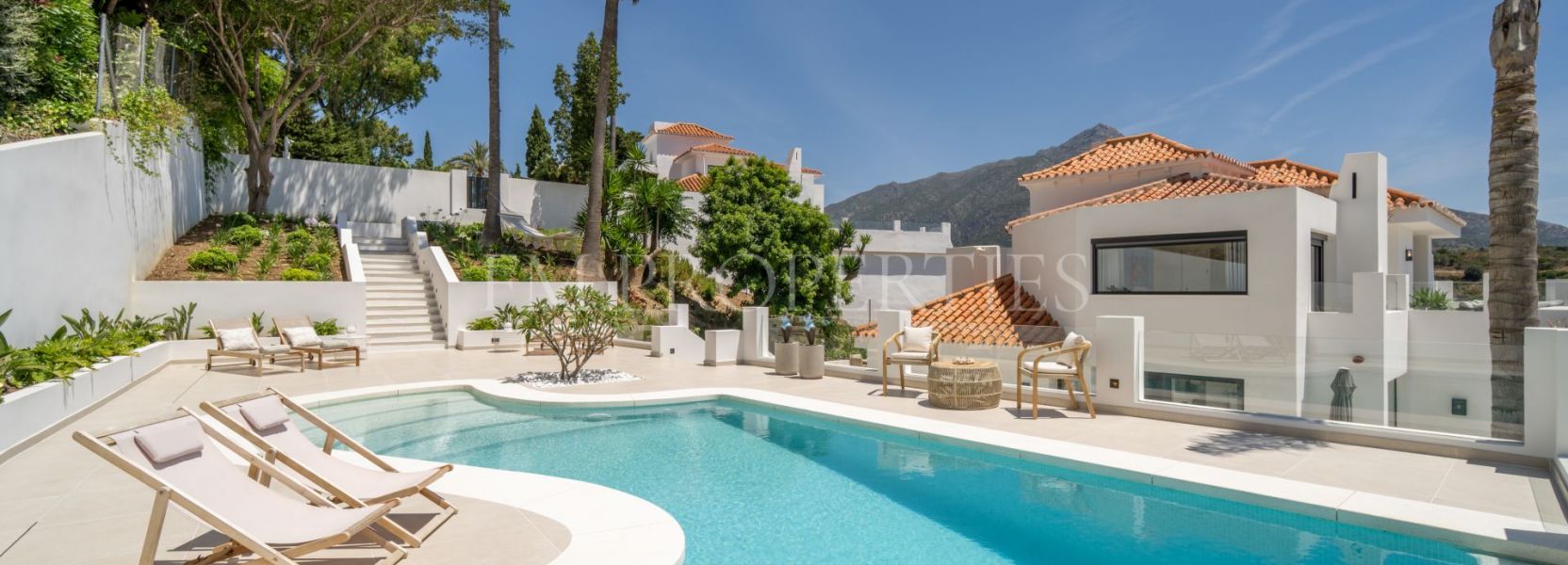 Villa  in Las Lomas de Nueva Andalucia, Nueva Andalucia, Marbella