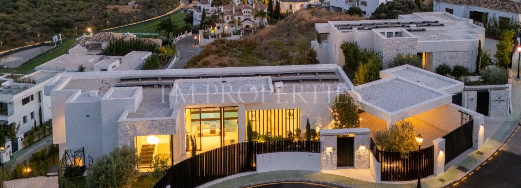 Villa in Lomas de La Quinta, Benahavis